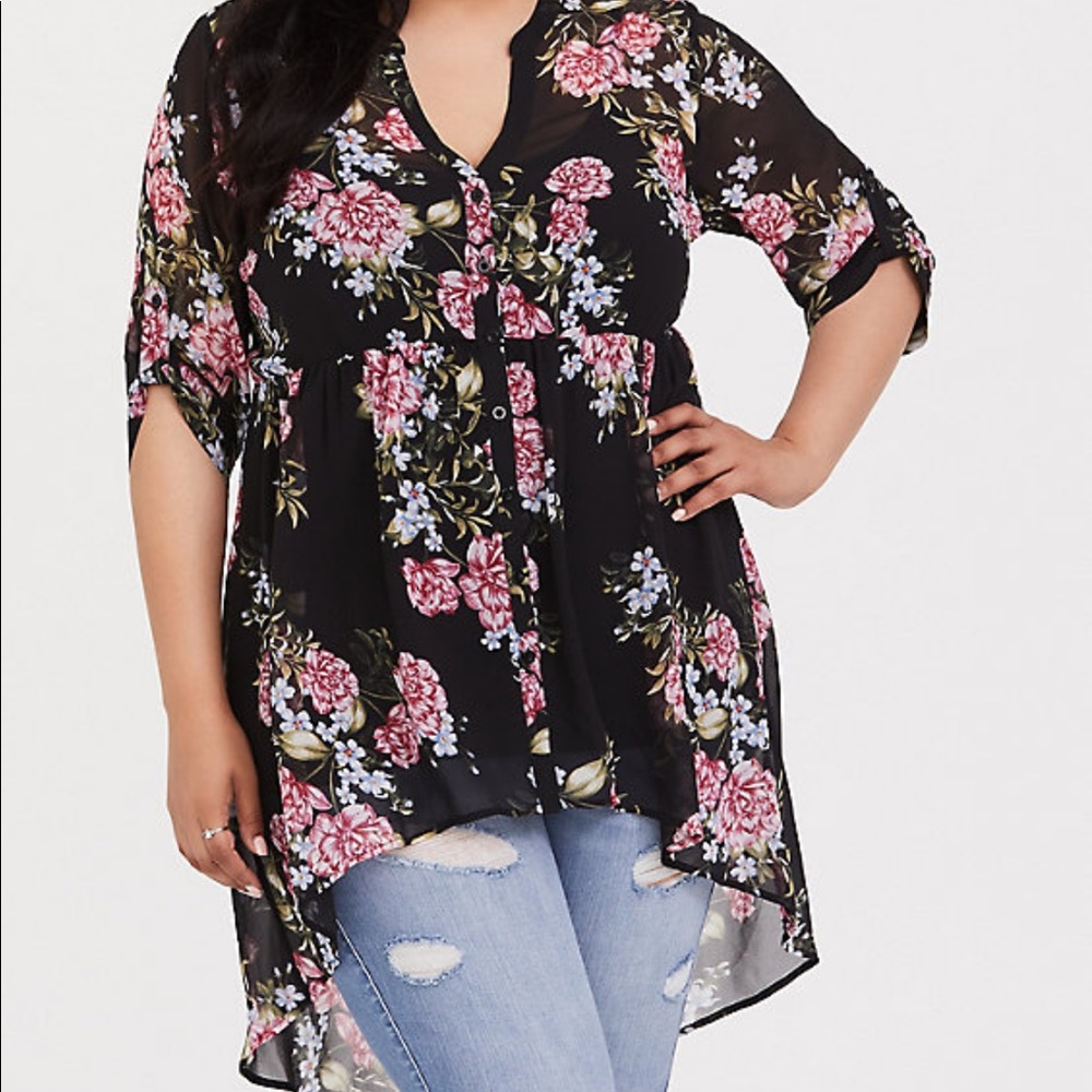 Black floral torrid top